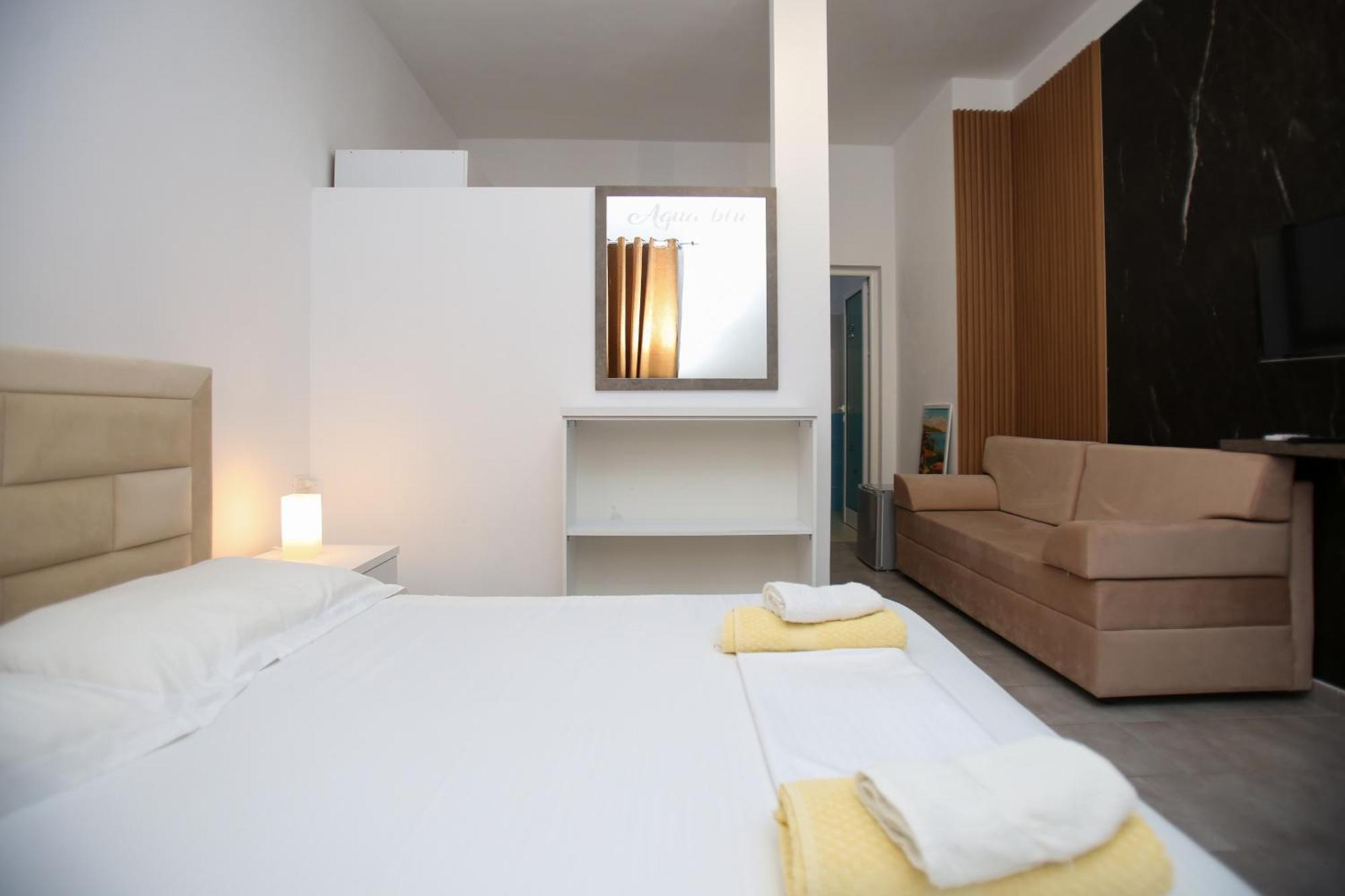 Aqua Blue Hotel