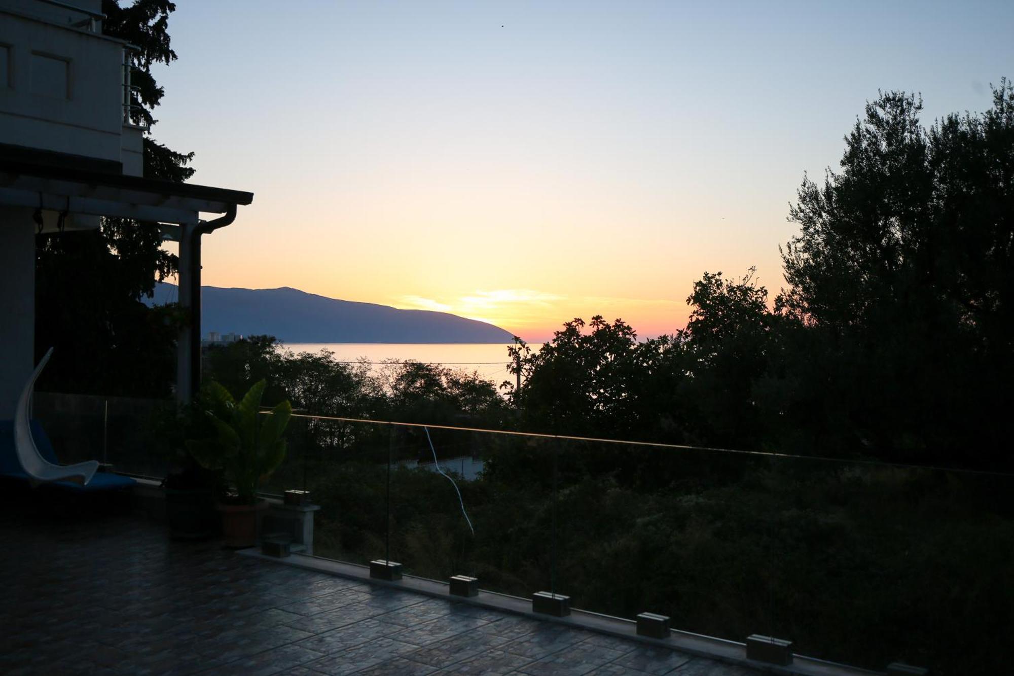 Aqua Blue Hotel 4*