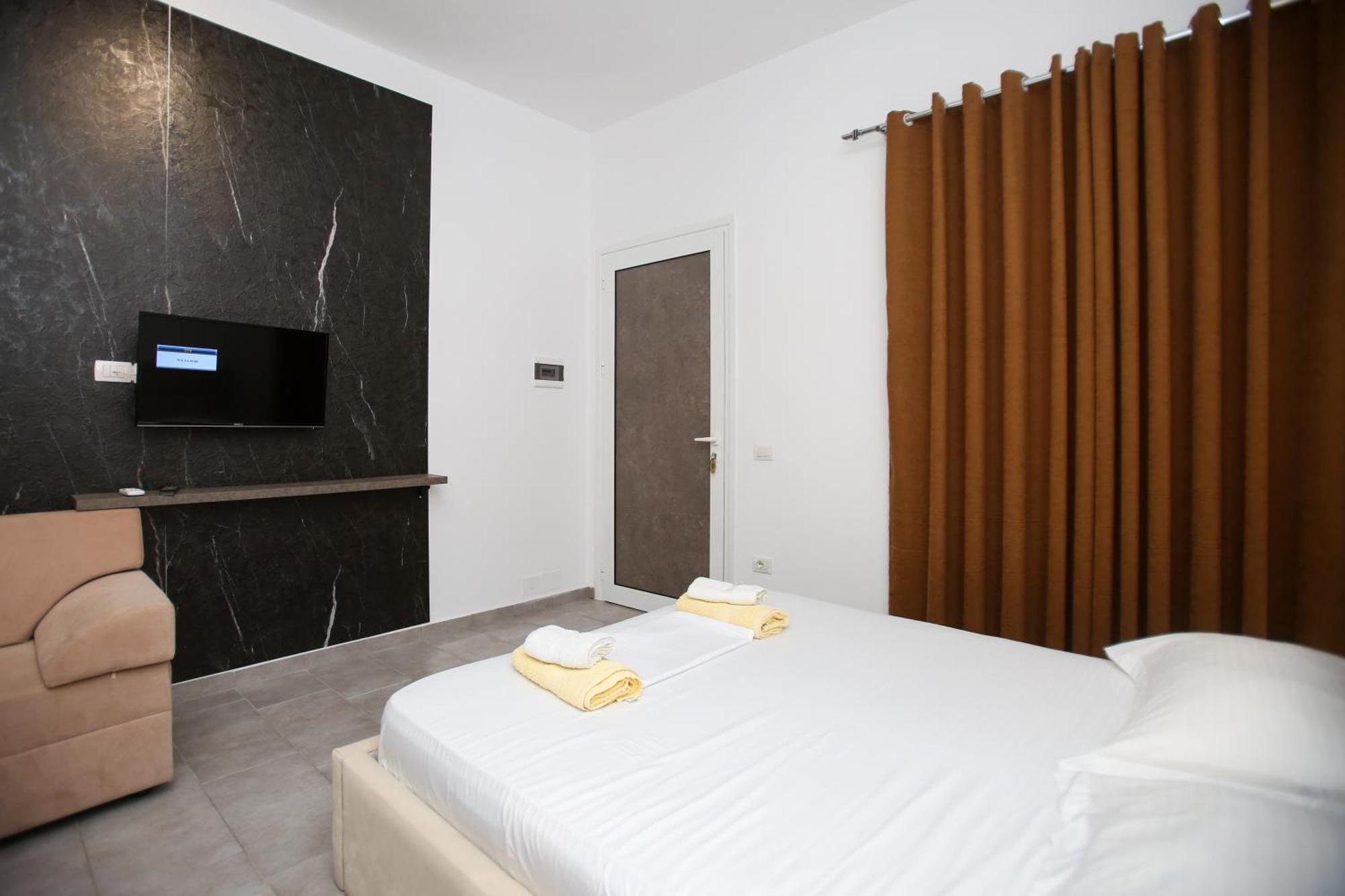 Hotel Aqua Blue 4*