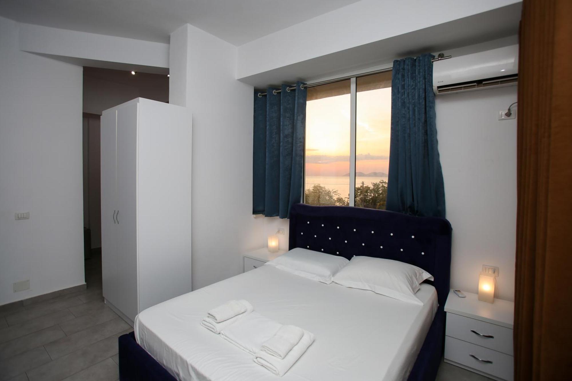 Aqua Blue Hotel 4*