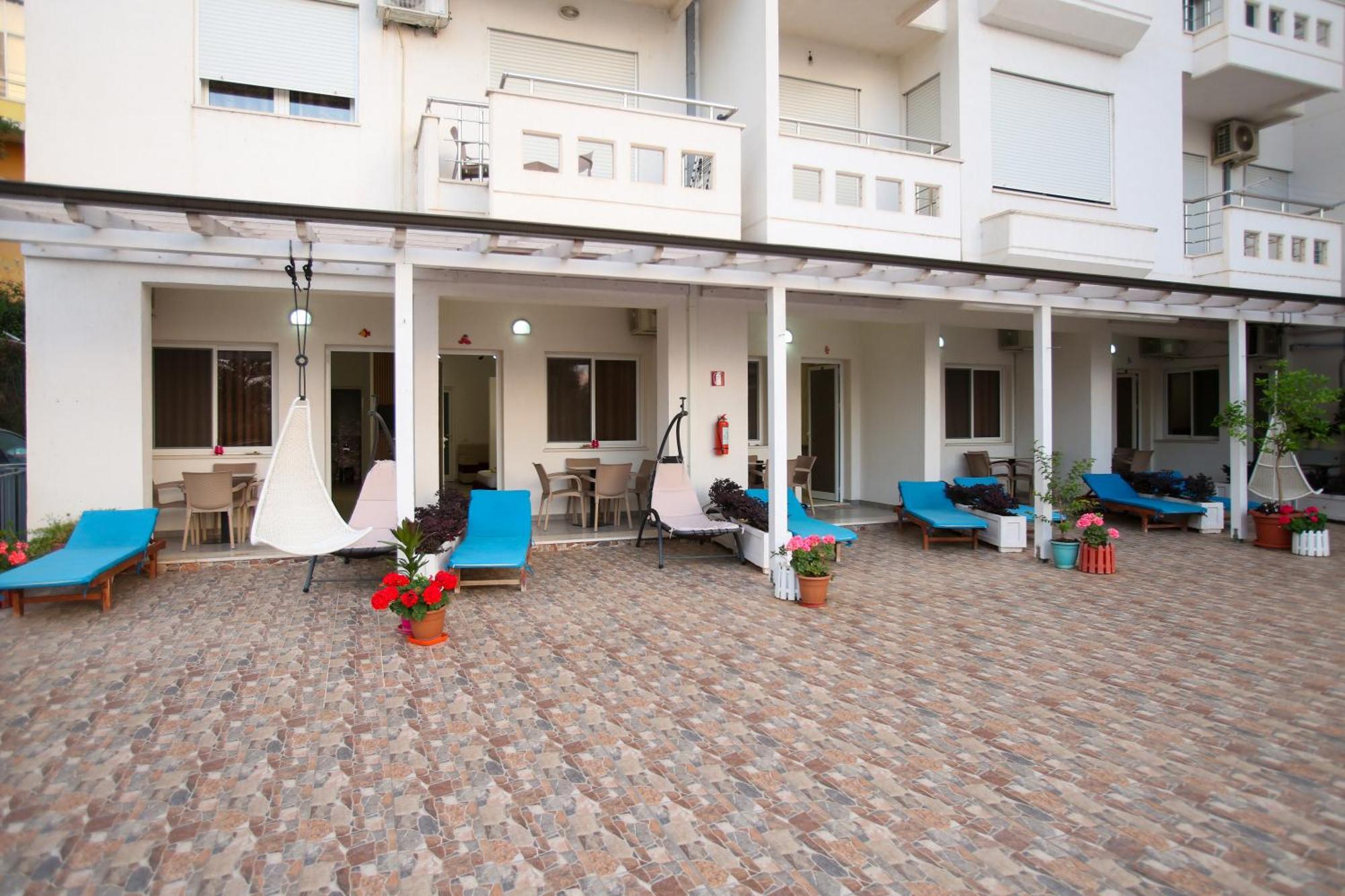 Aqua Blue 4* Vlorë