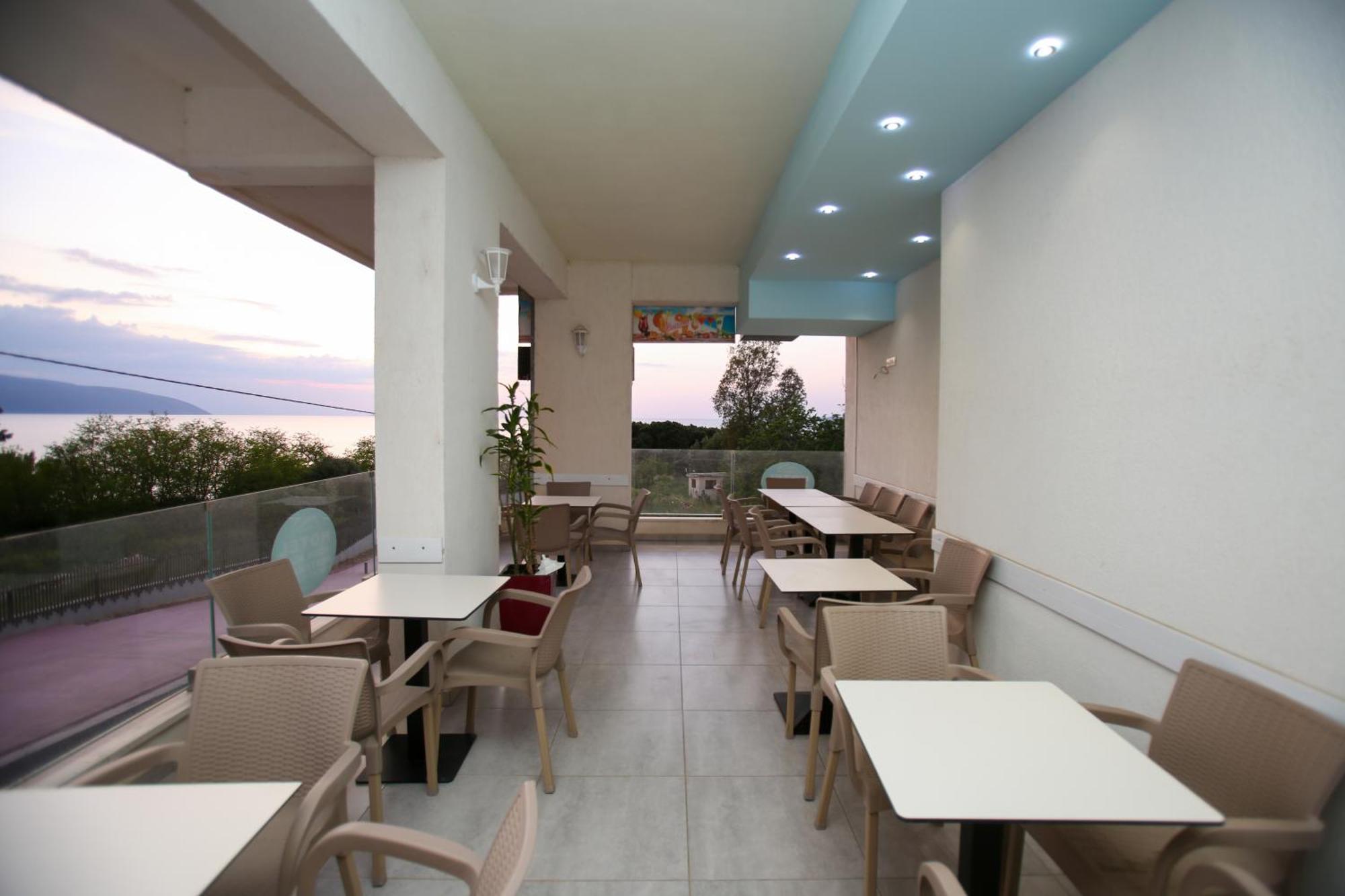 Hotel Aqua Blue Vlorë
